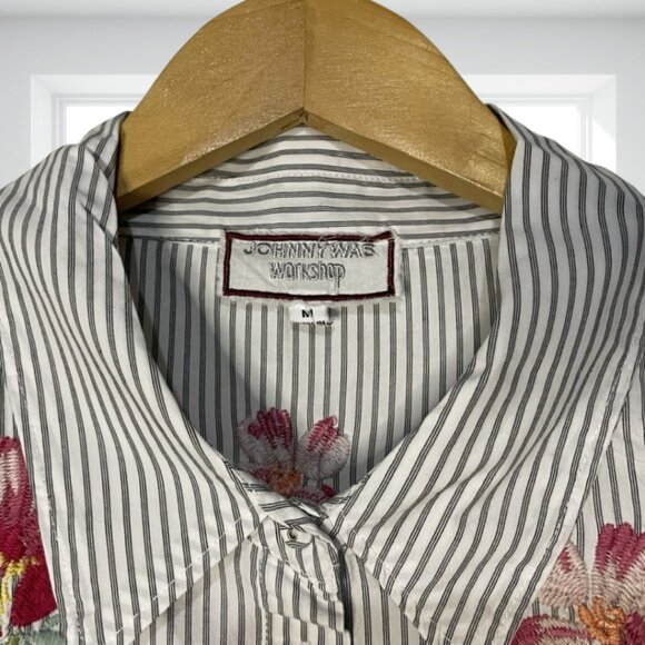 Johnny Was Evangeline Smocked Stripe Blouse M Lisbon Floral Embroidered W18524-3 - Picture 12 of 16